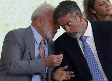 Lula e Lira devem se reunir nesta sexta para ajustar relação entre