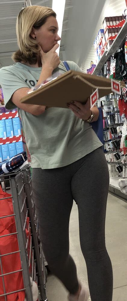 Milfy Blonde With A Big Pillowy Round Soft Ass Spandex Leggings Yoga Pants Forum