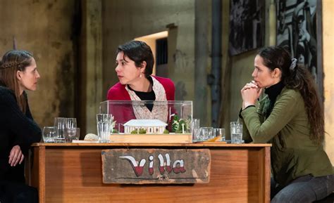 Obra De Teatro Villa” Del Dramaturgo Chileno Guillermo Calderón Se
