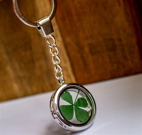 Keychain Shamrock Personalized Gifts Real Four Leaf Clover Etsy