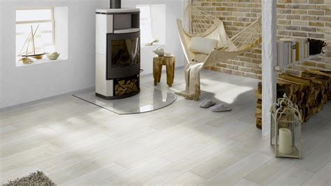 Ламинат Ter Hurne Дуб Кристально -серый 32 класс толщина 8 мм с фаской ...