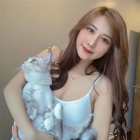 Da trắng mặt xinh thân hình gợi cảm hot girl Tuyên Quang gây sốt cộng đồng mạng