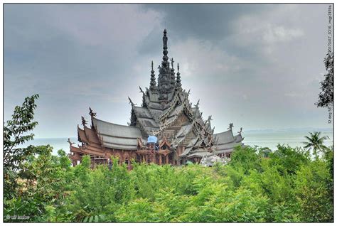 Sanctuary of Truth - ปราสาทสจธรรม