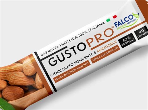 GustoPro Barretta Proteica Fondente Gusto Mandorla FalcoFood