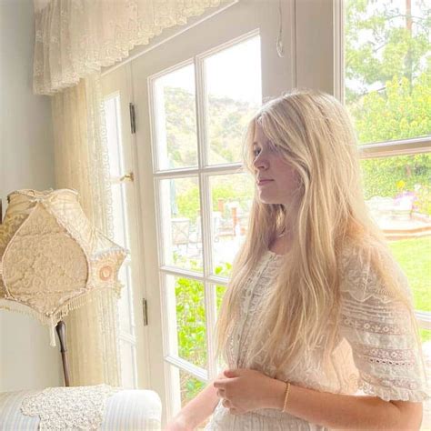 All you need to know about Lola Rose Sheen - The Tiger News