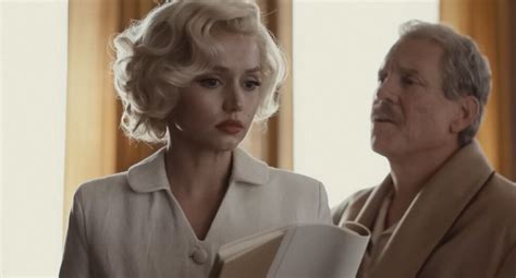 Ana de Armas No le gusta la clasificación por edades que le colocaron a Blonde película que
