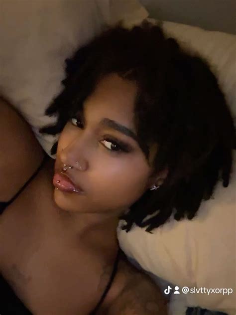 A Board Full Of Beautiful Ass Black Women