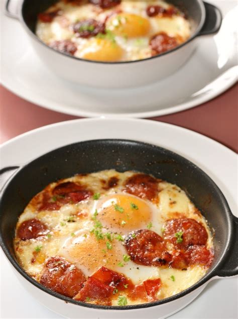 Baked Eggs With Chorizo O D O Demeterg