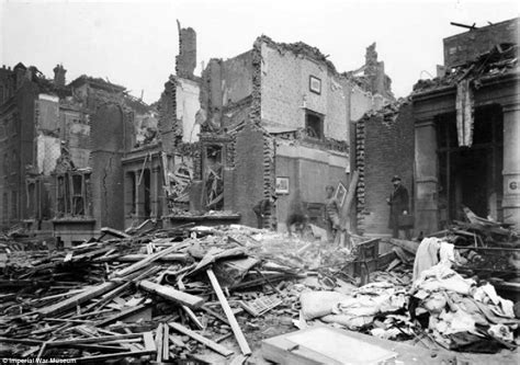 Photographs Show Damaged Britain During Ww Air Raids And How They Look