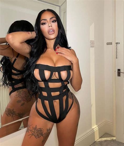 Chloe Saxon Nude The Fappening