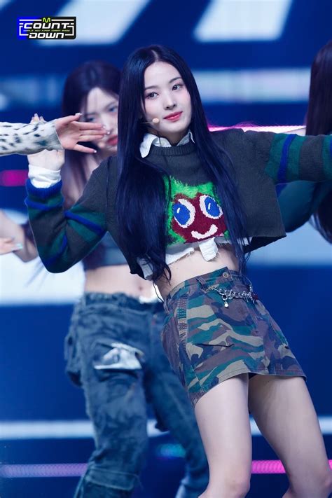 220929 Nmixx Jinni Dice At M Countdown Kpopping