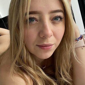 Amanda Rae Amandaraegrant Realamandarae Nude Leaks Onlyfans