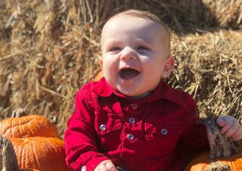 In A First Lesbian Couple Carries Same Baby In Their Wombs