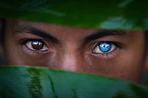 Members of Indigenous Indonesian Tribe Have Electric Blue Eyes Due to ...