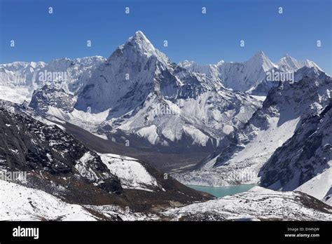 Chola lake hi-res stock photography and images - Alamy