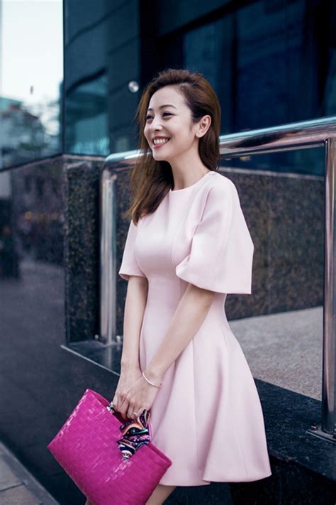 H T H Sao Hot Girl Vi T L I R Nhau I Ki U T C M I