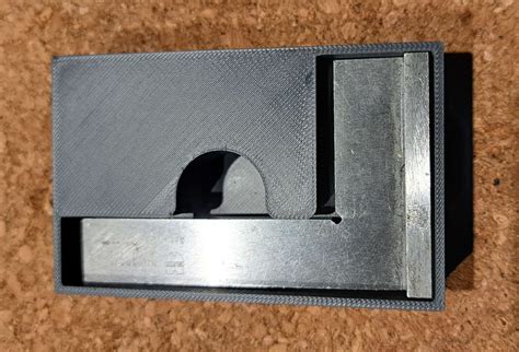 New laser-etched markings will improve the classic machinist square 17