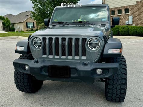 2021 Jeep Wrangler With 18x9 12 Fuel Covert And 35125r18 Gladiator Xcomp Mt And Suspension