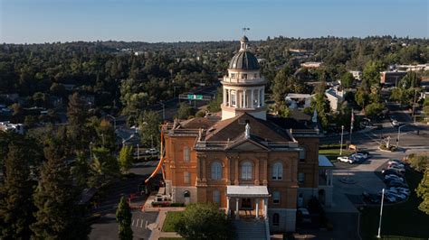 Historic Auburn Courthouse Stock Photo - Download Image Now - Auburn ...