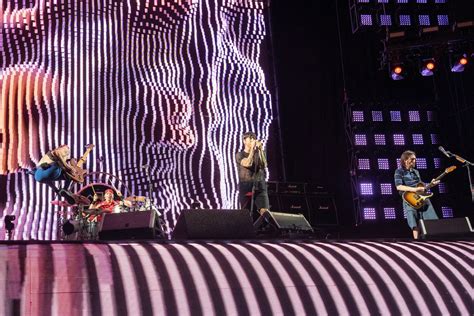 Live Review Red Hot Chili Peppers Sheldon Ang Media