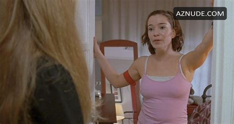 MARGUERITE MOREAU Nude AZNude