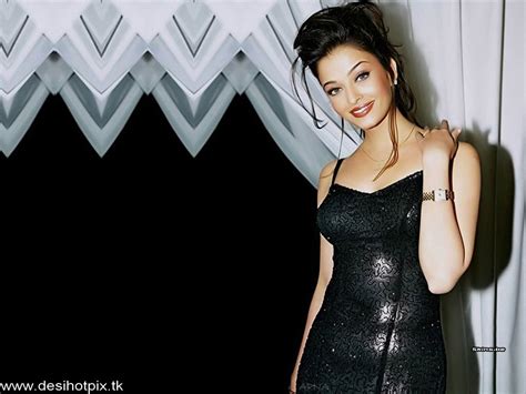 Desi Hottest Bollywood Pix Aishwarya Rai Hot Wallpaper