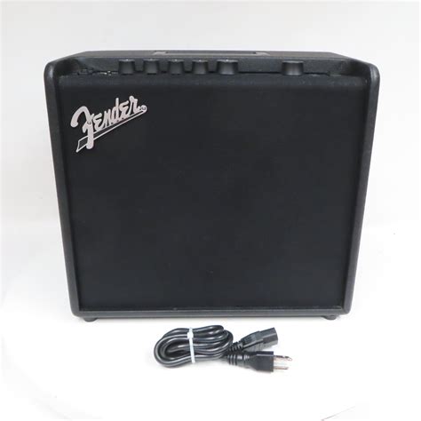 Fender Mustang LT25 25W RMS 1x8" Guitar Combo Amplifier