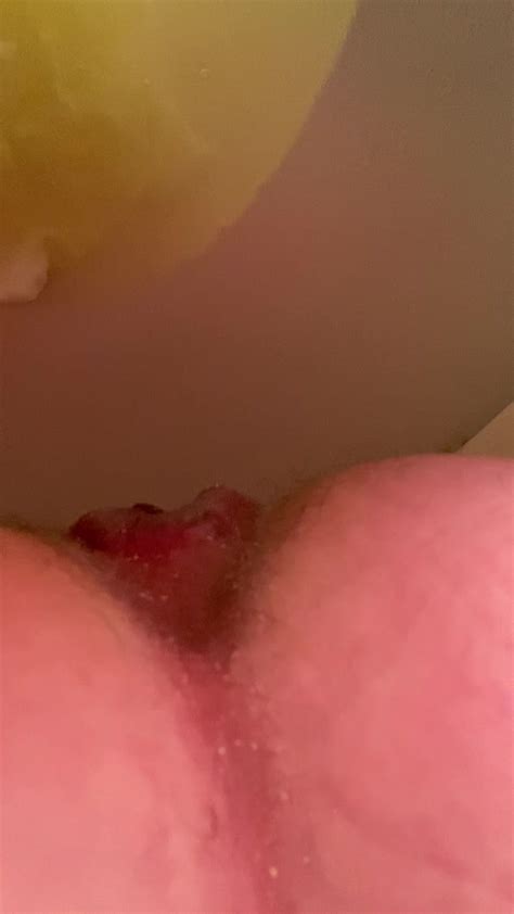 MILF Drops A Chunk Turd ThisVid