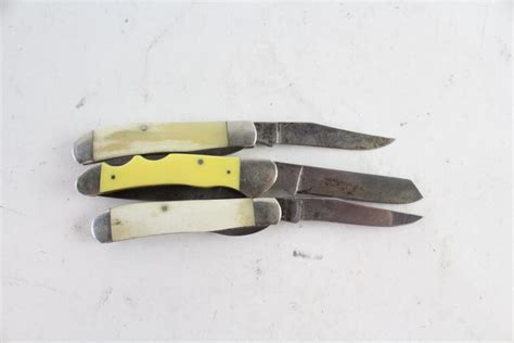 Moore Maker Knives 3 Pieces Property Room