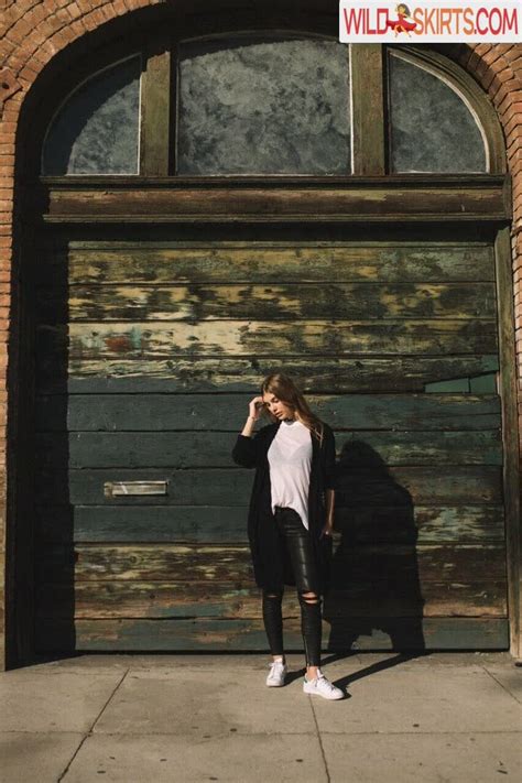 Camila Morrone Camilamorrone Nude Instagram Leaked Photo