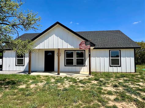 7020 Madaline Ct, Azle, TX 76020 - See Est. Value, Schools & More