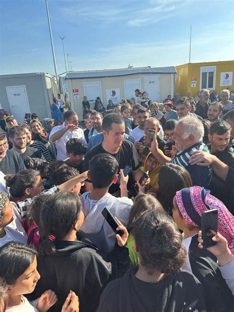 Acun Ilıcalı Çocukları Mutlu Etti Kahramanmaraş son dakika haberleri