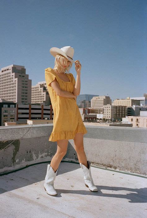 TCU Showgirls Aka Dream Tcu Cheerleaders Hot Cheerleaders College Cheerleading