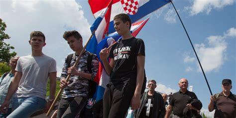 Balkan Nationalists Use T-Shirts as Political Fashion Statement ...