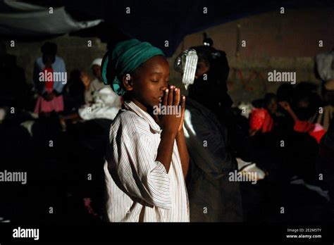 Un soldiers haiti earthquake hi-res stock photography and images - Alamy