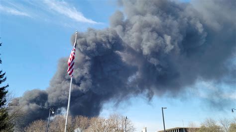 Indiana Plant Fire With Toxic Fumes Could Burn for Days, Officials Warn