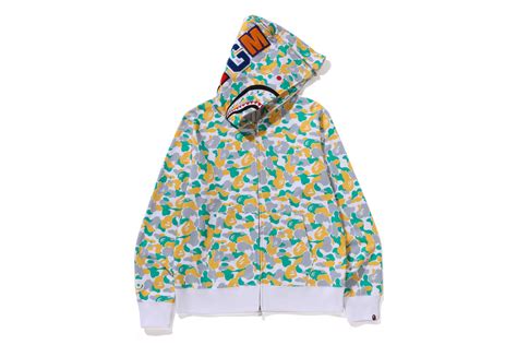 BAPE®︎ SHARK HOODIEの20周年ポップアップイベントを開催 | bape.com