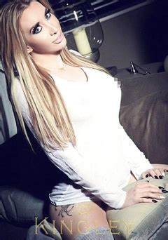 Blonde Slut Valerie Fox Pics