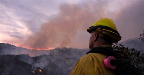 Photos Palisades Fire In California Threatens Homes Prompts