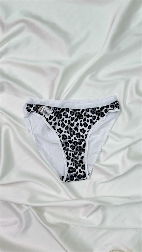 Tutku Arkasi Duz Leopar Bayan Bikini L