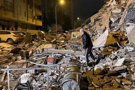 Powerful Quake Rocks Turkey And Syria Kills More Than 1 500 Marca