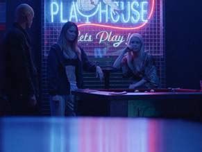 MR INBETWEEN NUDE SCENES AZNude