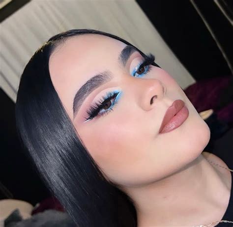 Pin by Mariana Mora Gómez on Maquillaje nude Glamour makeup Makeup