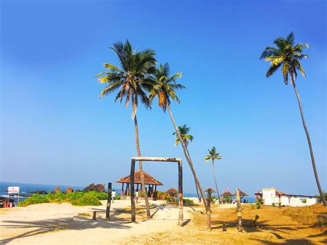 Malpe Beach-St Mary’s Island TrampTraveller