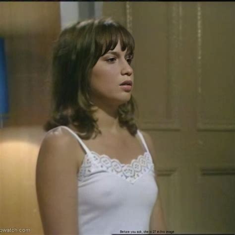 9 Hot Sexy Susan Penhaligon Bikini Pics