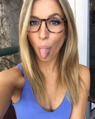 Hannah Kinney Nude Porn Pics Leaked XXX Sex Photos App Page 9 PICTOA