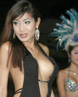 Down Blouse Nip Slips Porn Pictures Xxx Photos Sex Images Pictoa