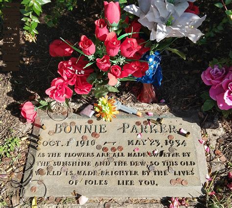 Funetorium - Notorious Bonnie Parker's marker in Crown Hill Memorial