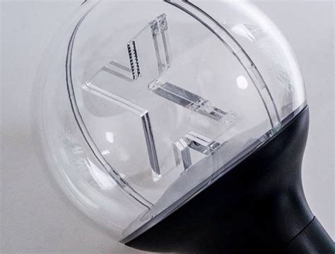 𝐋𝐢𝐠𝐡𝐭𝐬𝐭𝐢𝐜𝐤 𝐗:𝐈𝐍