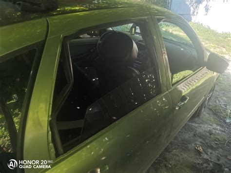 Стойки дверей в чёрном, новые бархотки и доработка подголовников — Lada ...